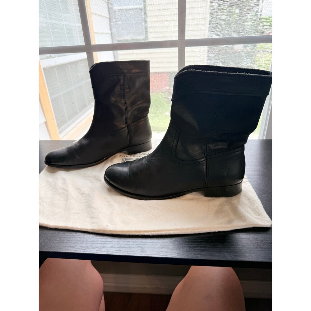 Frye Melissa Short Pull On Boots Black Leather Women’s 8.5 Classic Riding Ankle - Picture 9 of 11